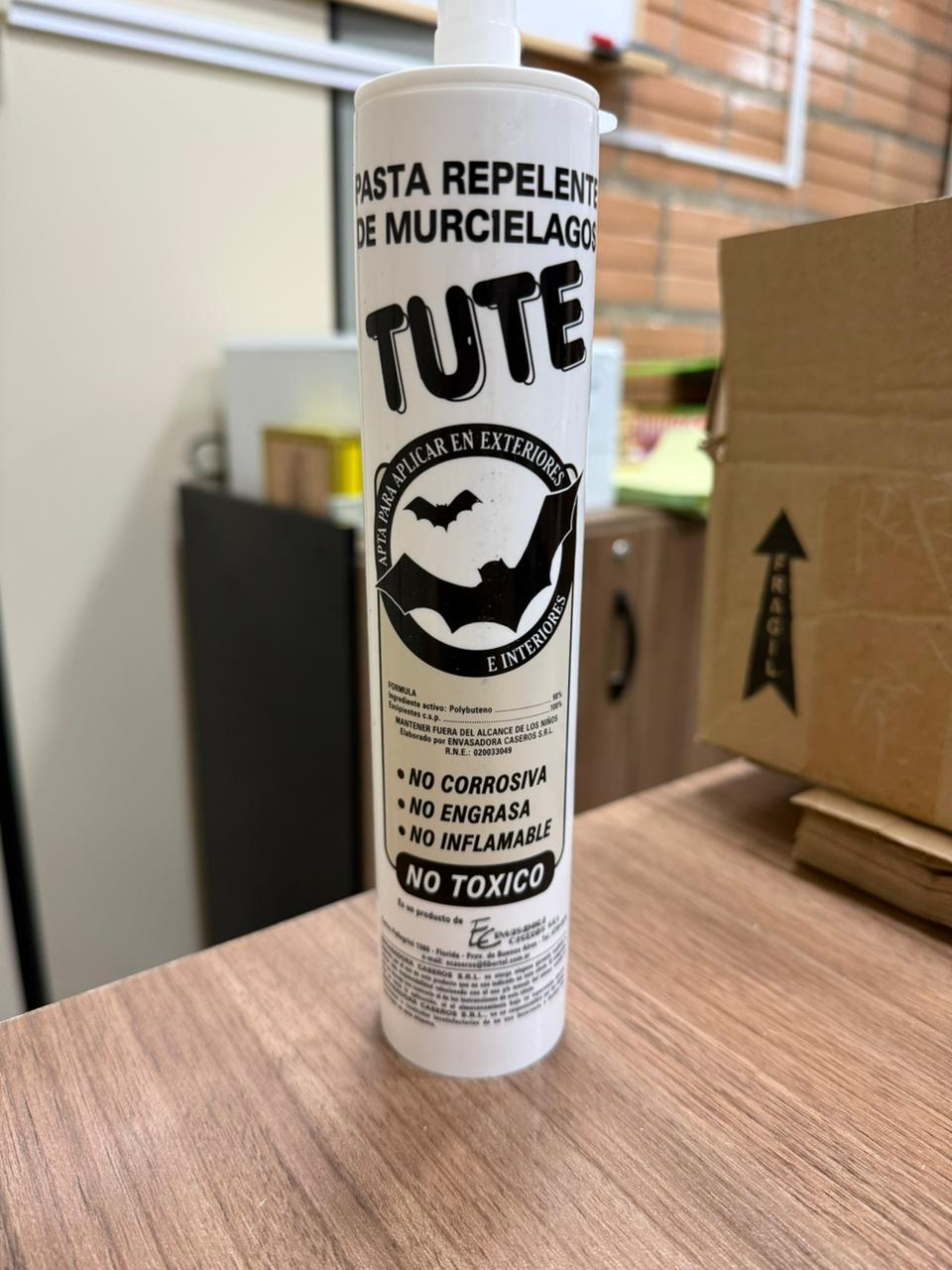 PASTA REPELENTE PARA MURCIELAGOS