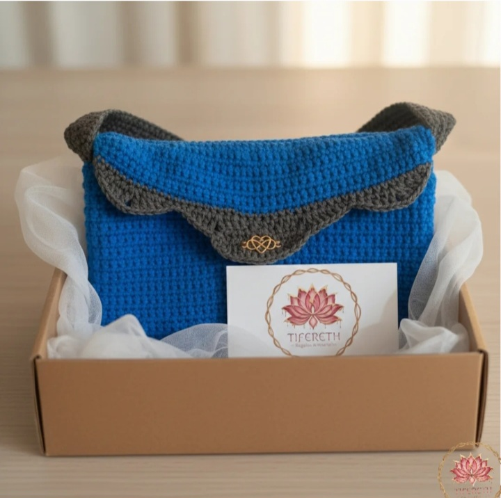 BANDOLERA EN CROCHET AZUL/GRIS